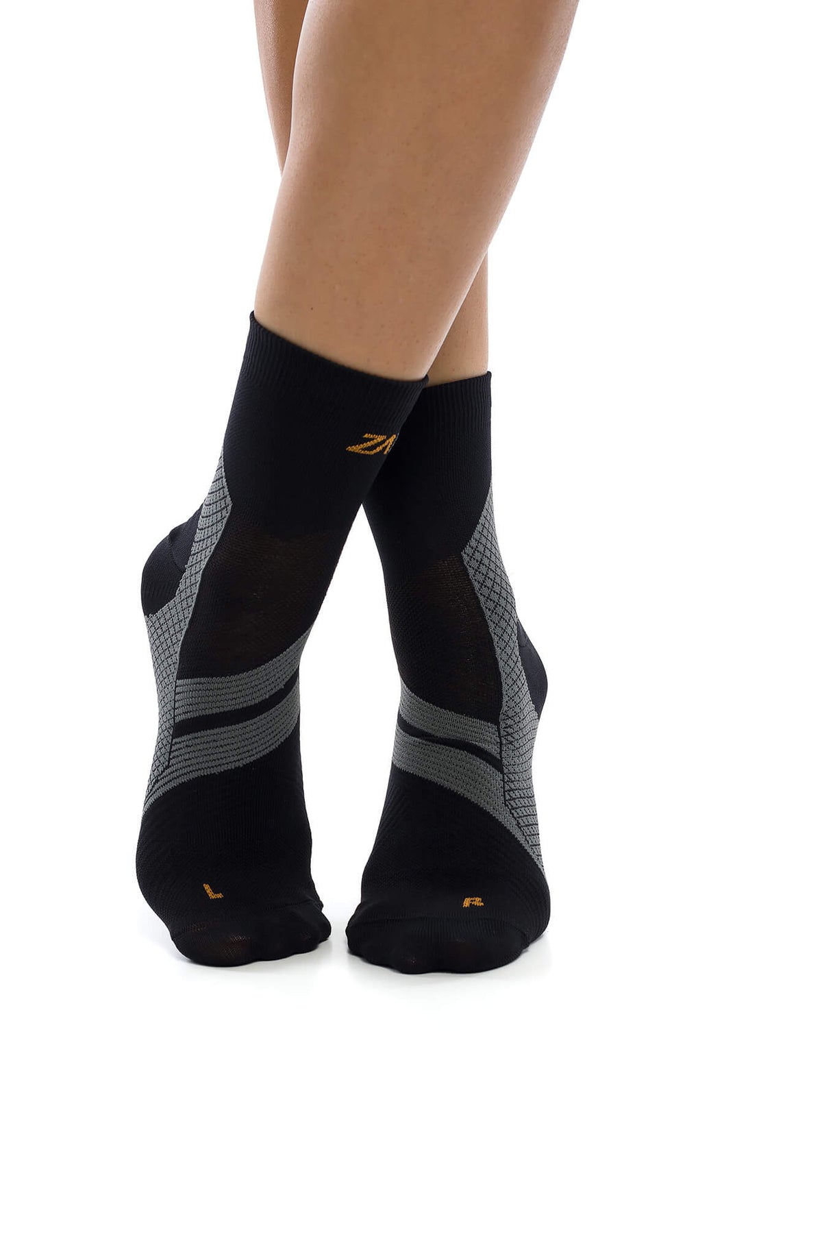 The Quarter Cut Edition - Black on Gray